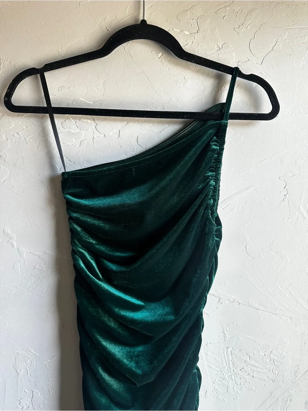 Lovers + Friends Milwood Midi Dress Emerald Velvet Ruched Y2K Party Sz S - Picture 12 of 14